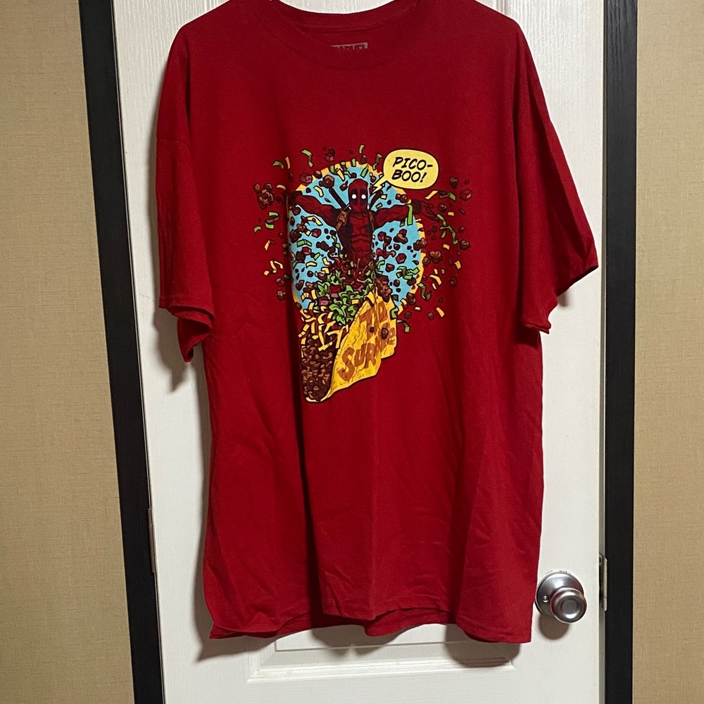 Deadpool Graphic T-Shirt